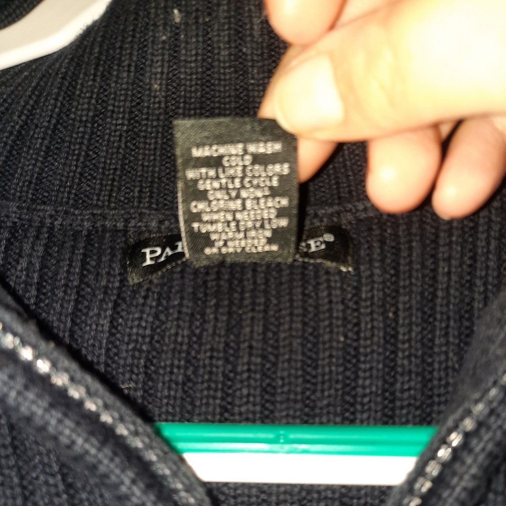 Zip neck pullover - Picture 3 of 3